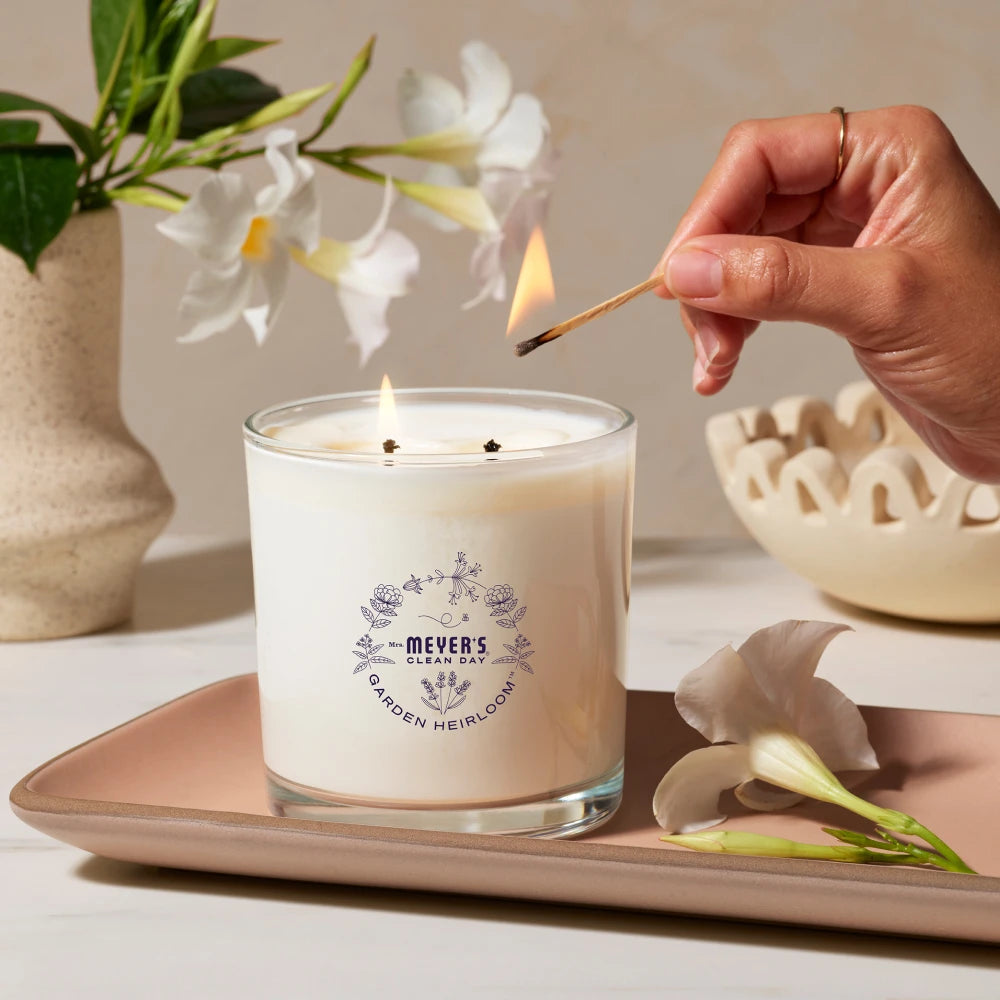 Mrs. Meyer's Moonflower Garden Heirloom Candle